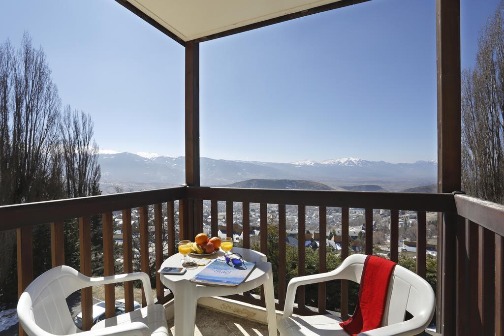 Апарт готель Les Balcons Du Soleil Font-Romeu-Odeillo-Via Екстер'єр фото